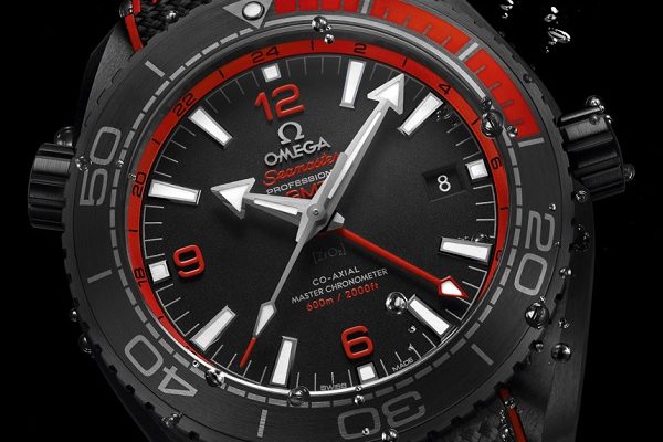 OMEGA SEAMASTER PLANET OCEAN DEEP BLACK pro potápěče to nejlepší 1