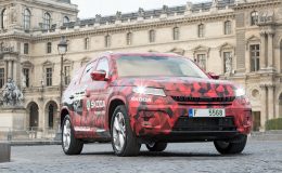 Maskovaná Škoda KodiaQ poprvé v cíli Tou De France 8