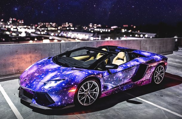 Majitel Lamborghini Aventador Roadster si podmanil celou galaxii! 1