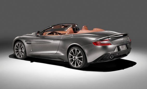 Britská společnost Q osedlala Aston Martin DB9 Volante. Výsledek stojí za to a pomůže charitě 1