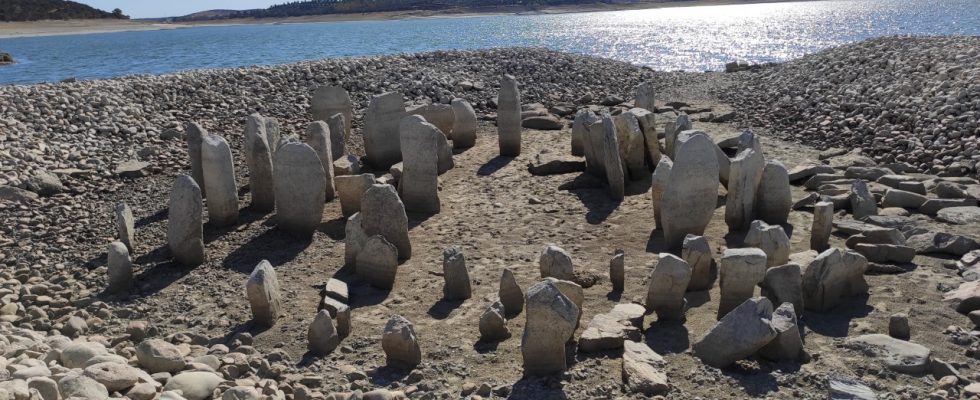 Dolmen de Guadalperal - magalitický kruh na řece Tajo 1