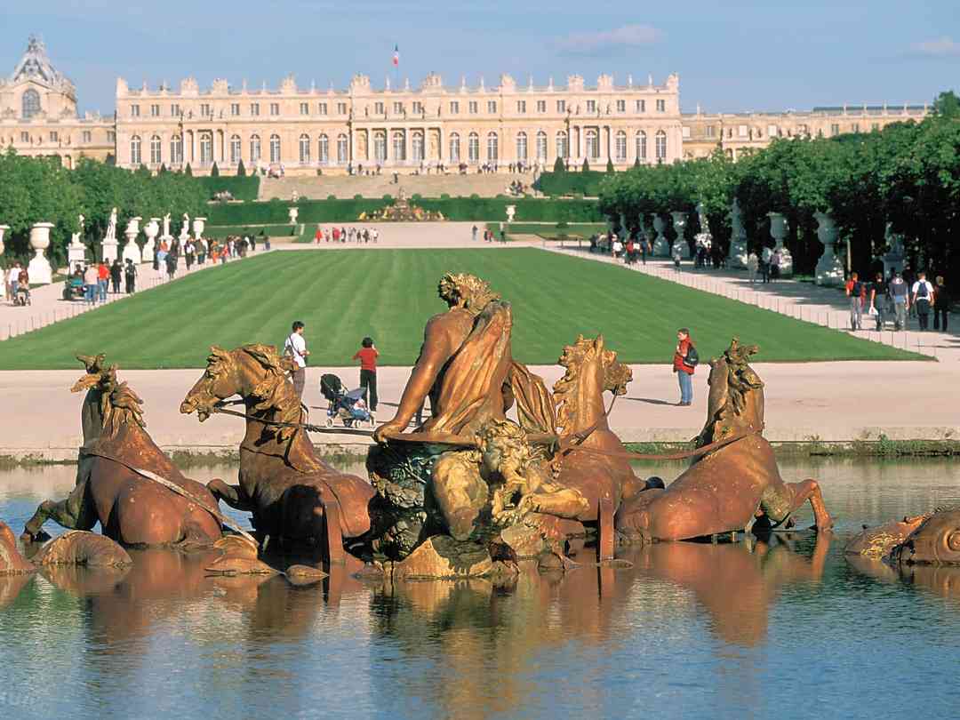 10 nejkrásnějších hradů a paláců v Evropě 5