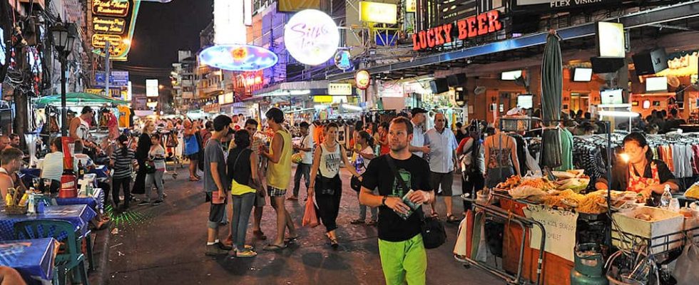 Khao San Road – baťůžkářský okrsek v Bangkoku 1