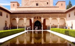 Vstupenky na Paláce Alhambra a Nasrid: Audio prohlídka 1