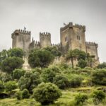 Hurá na návštěvu majestátního hradu Almodóvaru v Seville 3