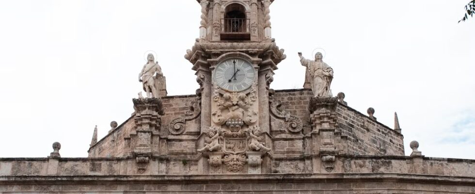 Vstupenky na návštěvu Kostela San Nicolás, kostela Santos Juanes a muzea hedvábí 1