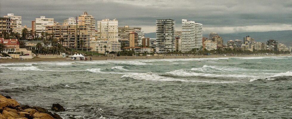 Kdy se létá z Pardubic do Alicante? 1